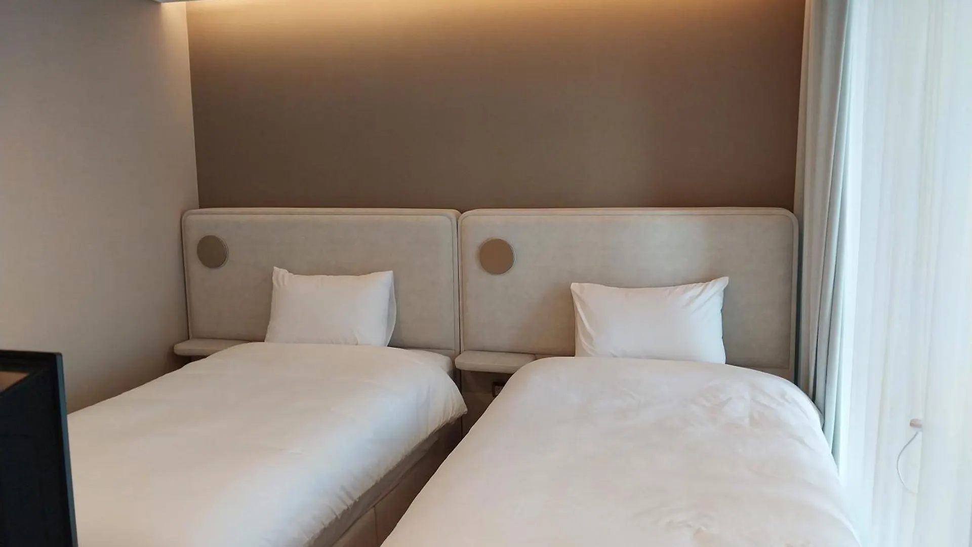 The Solid Residence - Elbon The Stay By Haeundae Busan Aparthotel