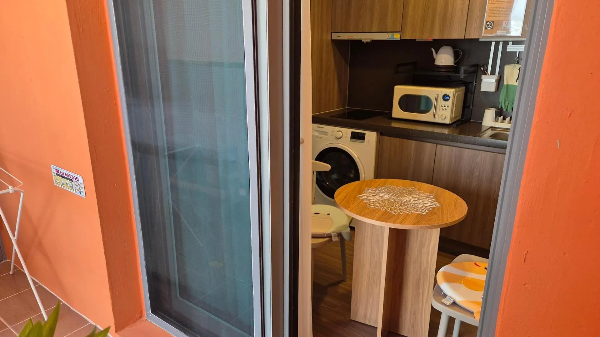 Aparthotel The Solid Residence - Elbon The Stay By Haeundae Busan South Korea