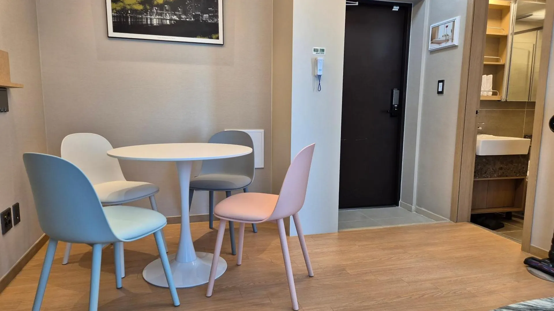 The Solid Residence - Elbon The Stay By Haeundae 부산광역시 아파트호텔